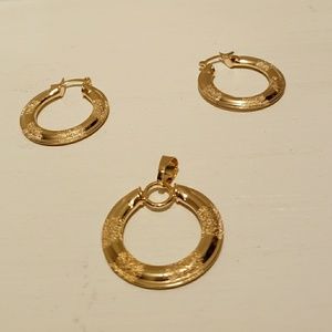 Brazilian gold earring and pendant jewelry set